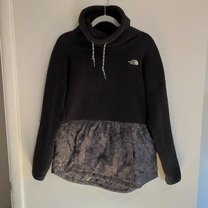 North Face fleece pullover